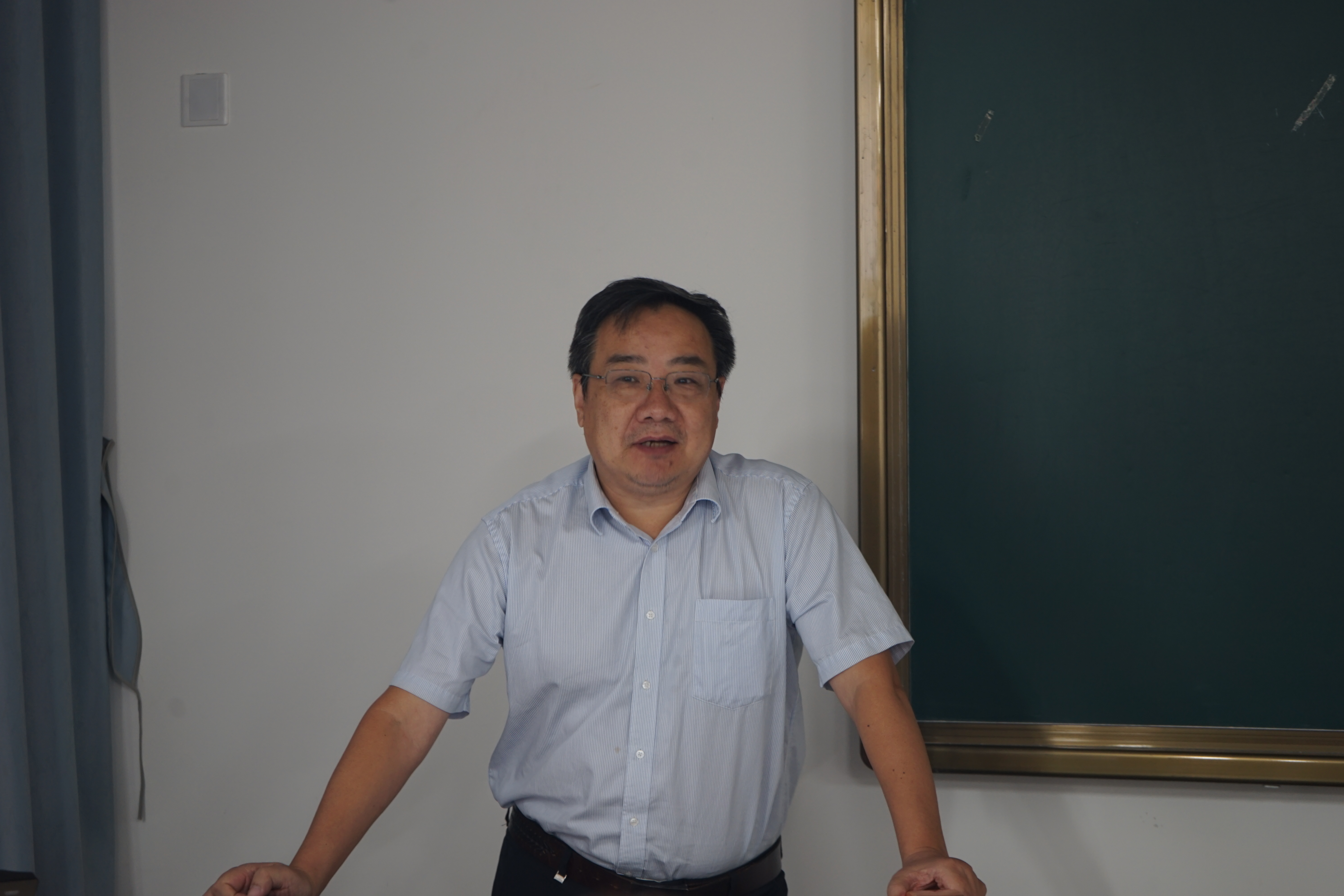 方辉老师.JPG